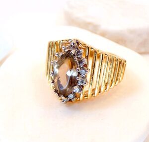VTG 14KT Yellow Gold Amethyst Natural Diamond Ring Sz 6  7.1 gr